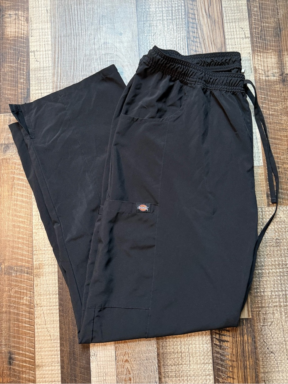 Dickies Women’s Black Cargo Scrub Pants with Elastic Waist